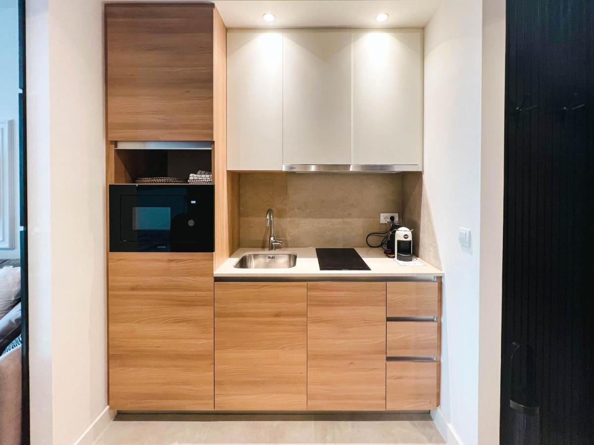 Waterfront Luxury Suites Belgrade Extérieur photo