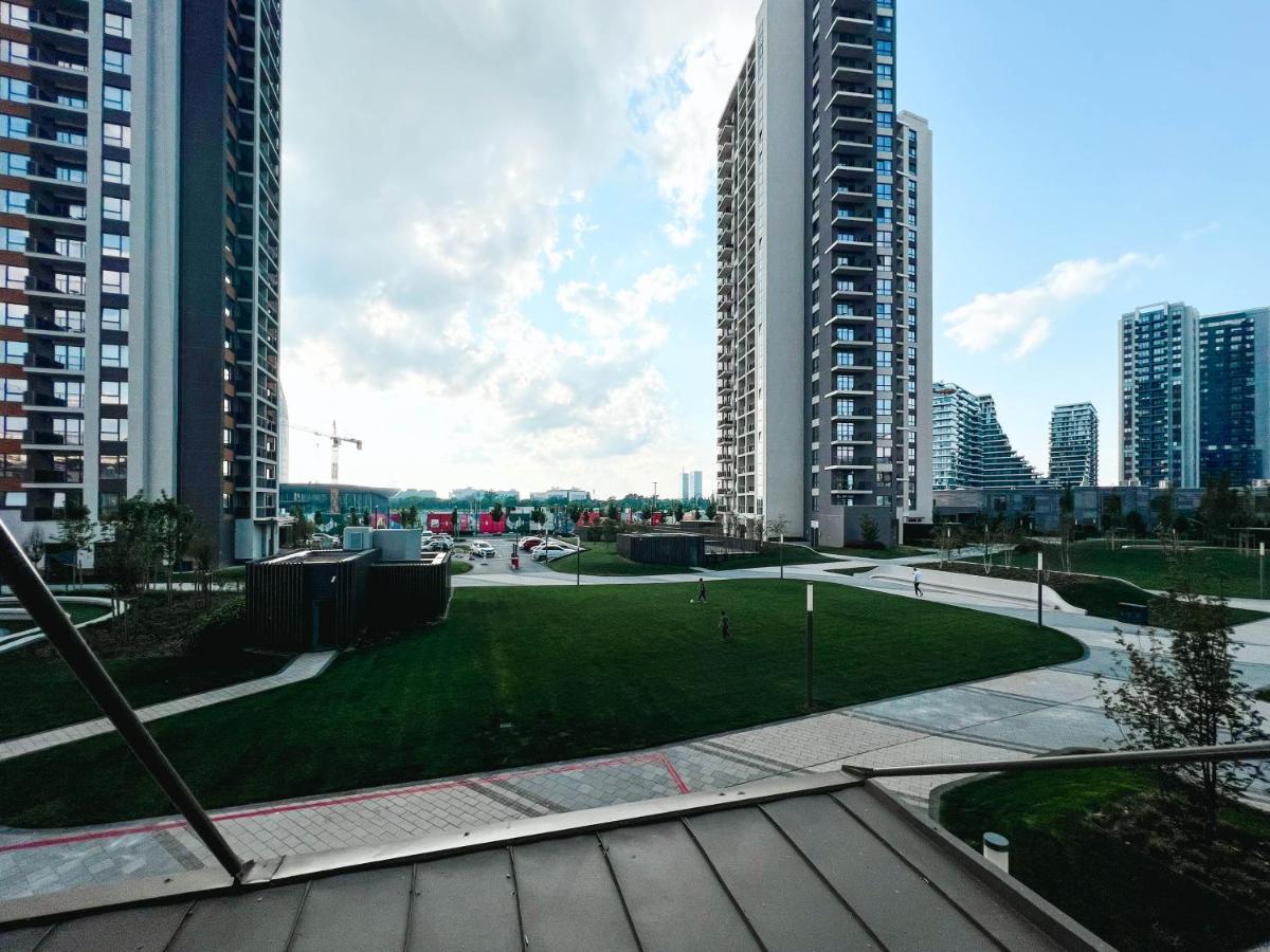 Waterfront Luxury Suites Belgrade Extérieur photo