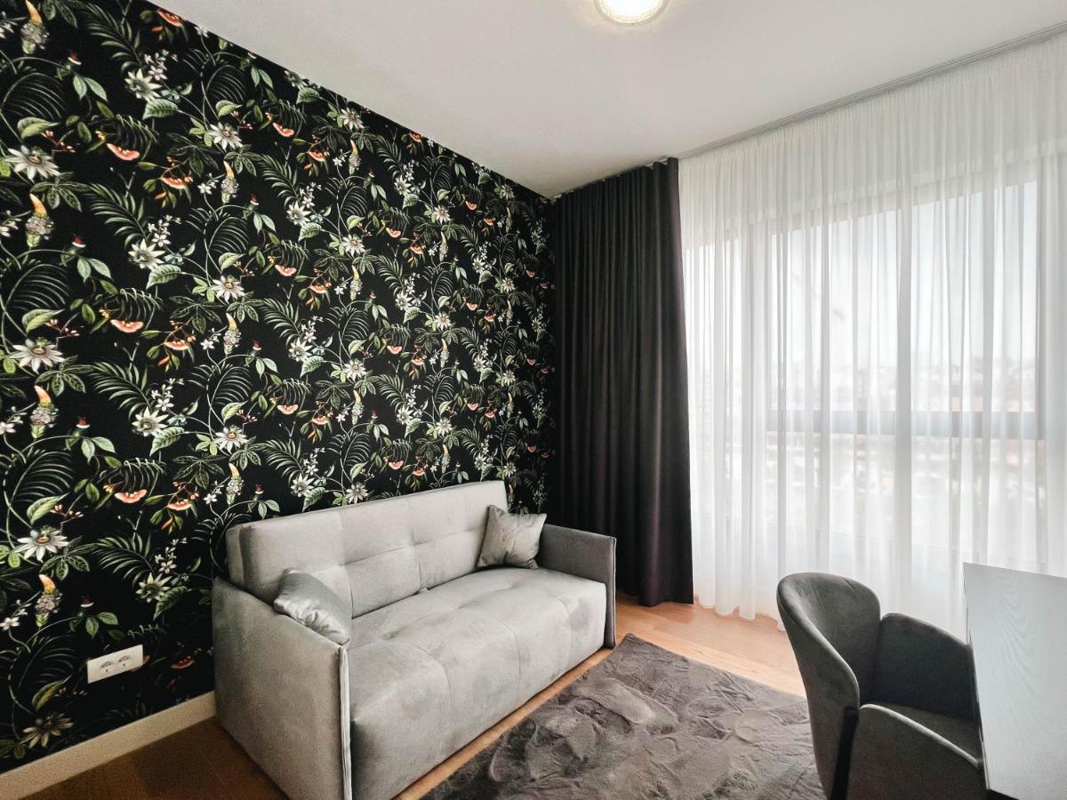 Waterfront Luxury Suites Belgrade Extérieur photo