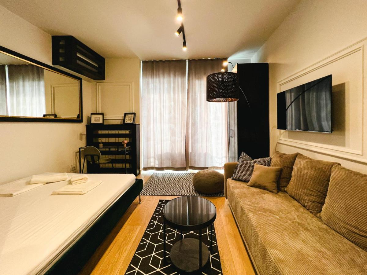 Waterfront Luxury Suites Belgrade Extérieur photo