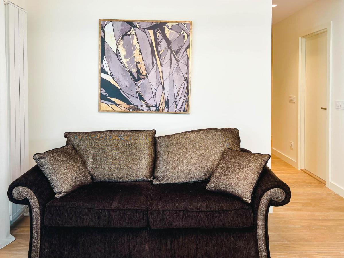 Waterfront Luxury Suites Belgrade Extérieur photo