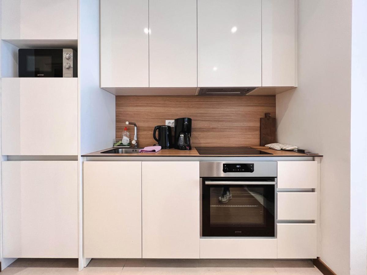 Waterfront Luxury Suites Belgrade Extérieur photo